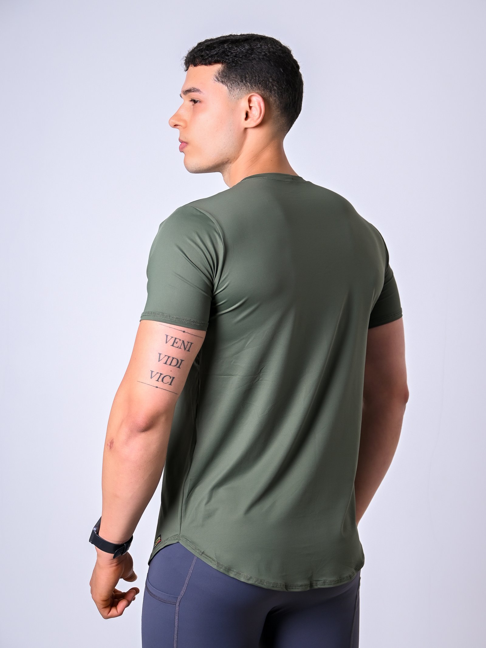 T-SHIRT LONGLINE